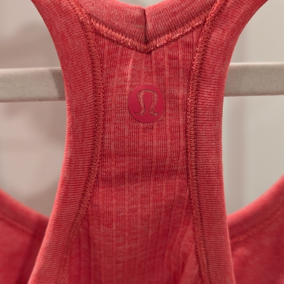 Coral Ribbed Tank Top - Picture 3 of 4